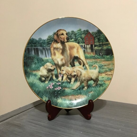 Golden Retrievers Wall Plate, The Hamilton Collection - Picture 1 of 2